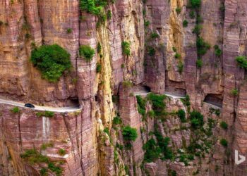 PEMANDANGAN Terowong Guoliang di wilayah Henan, China. -MICROSOFT BING