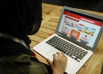 PEMBACA akan lebih sedar  tentang sesuatu jenama, kualiti dan persepsi baik  sesuatu produk atau perkhidmatan melalui maklumat di media sosial.