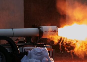 PULSAR Fusion menjalankan ujian enjin roket di COTEC di Salisbury. - PULSAR FUSION