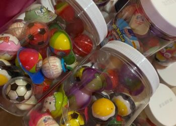 soft candy yang didakwa mengandungi gelatin daripada babi.