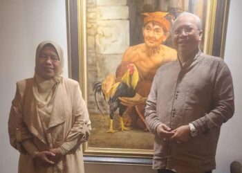 ZURAIDA Kamaruddin bertemu dengan Annuar Musa.
