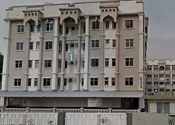 KEDIAMAN strata milik MAIS dekat Seksyen 3 di Shah Alam, Selangor.