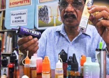 CAP menggesa orang ramai menyelamatkan kanak-kanak daripada bahaya nikotin terutama yang disebabkan oleh pengguna vape atau peranti e-rokok yang kini semakin meluas dan menjadi trend dalam kalangan rakyat.