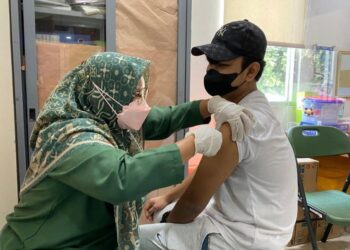 KEMENTERIAN Kesihatan memaklumkan masyarakat boleh periksa sendiri status vaksinasi menerusi aplikasi Satu Sehat. - AGENSI