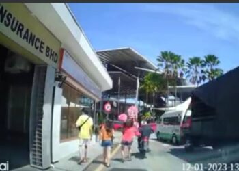 TANGKAP layar kejadian ragut di Lorong Selamat, George Town, Pulau Pinang yang tular di media sosial hari ini.