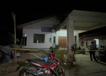 Rumah di Kampung Beris Panchor, Bachok tempat ibu masih dalam pantang ditemui mati dengan pisau tertusuk di leher petang kelmarin. – UTUSAN/ROHANA MOHD. NAWI