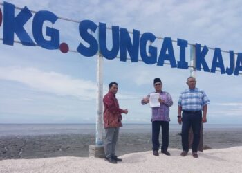 Pantai Sungai Kajang