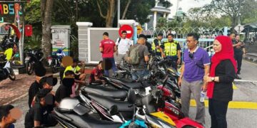 SEBAHAGIAN daripada motosikal yang diperiksa dan disita dalam Op Rempit oleh anggota BSPT dan BPJKK IPD Seberang Perai Tengah di sekitar Butterworth, Pulau Pinang semalam.
