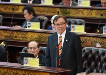 ABANG JOHARI TUN OPENG