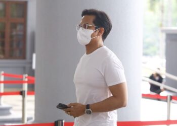 S.M Faisal S.M Nasimuddin hadir di Mahkamah Majistret Kuala Lumpur bagi perbicaraan kes menyebabkan kecederaan ke atasnya Emilia Hanafi. -  UTUSAN/AFIQ RAZALI