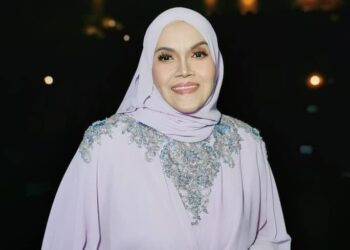 AISHAH yang dalam proses pemulihan selepas dijangkiti virus Covid-19 lega masih mampu menyanyikan lagu bernada tinggi.