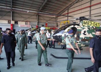 ZAMROSE meninjau helikopter MD530G di Innovation Aero di sini, hari ini