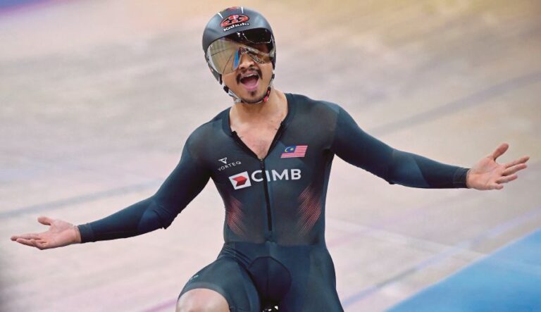 Azizul raih ranking No.1 acara pecut - Utusan Malaysia