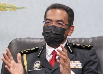 AZMAN ADAM