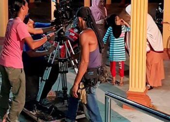 Aktiviti penggambaran filem yang ditangguhkan ekoran penularan Covid-19 menjejaskan pendapatan penggiat seni- GAMBAR HIASAN