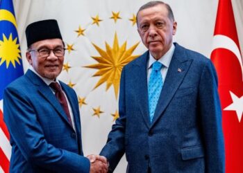 ANWAR Ibrahim ketika tiba di Turkiye Presidential Complex, Bestepe untuk bertemu dengan Recep Tayyip Erdogan di Ankara, Turkiye, pada 15 Februari 2023. - SADIQ ASYRAF/PEJABAT PERDANA MENTERI
