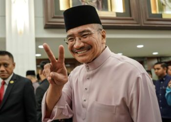 HISHAMMUDDIN HUSSEIN