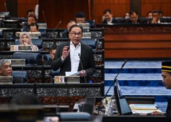 Tindakan ahli Parlimen terjerit-jerit pada Mesyuarat Pertama Penggal Pertama Parlimen Ke-15 turut mendapat teguran daripada Perdana Menteri, baru-baru ini.  – JABATAN PENERANGAN MALAYSIA