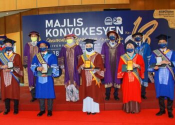 Sempena ulang tahun penubuhannya ke-22 tahun hari ini, USIM bertekad melahirkan lebih ramai graduan profesional yang kompeten dan berdaya saing selaras dengan teras strategik yang digariskan.