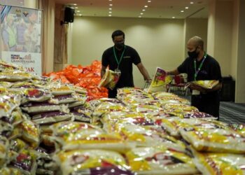 TIndakan kerajaan mengekalkan AP import beras disifatkan langkah tepat untuk menjamin kepentingan pesawah tempatan . – GAMBAR HIASAN