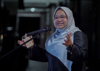AMIRA AISYA ABDUL AZIZ