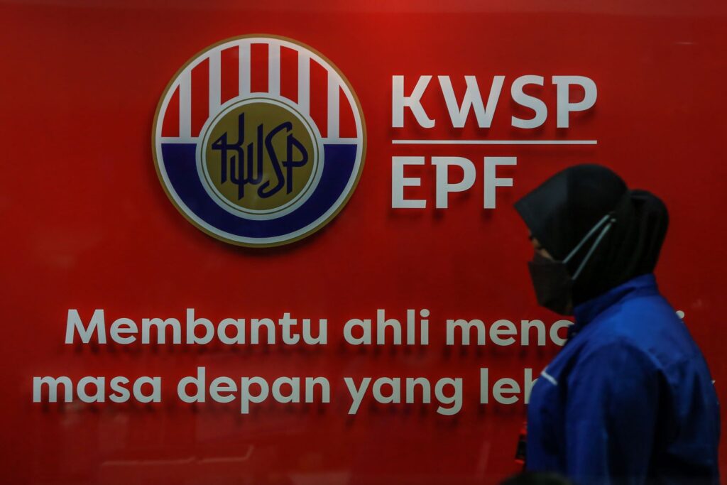 Pendapatan pelaburan kasar KWSP RM15.85 bilion