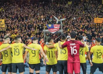 WALAUPUN Stadium Nasional, Bukit Jalil tidak akan menerima kapasiti penuh pada separuh akhir pertama Piala AFF esok, namun Harimau Malaya tetap mendapat sokongan maksimum dari peminat apabila berdepan Thailand.