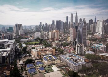 Malaysia sasar pertumbuhan ekonomi negara 5 peratus setahun. - Gambar hiasan