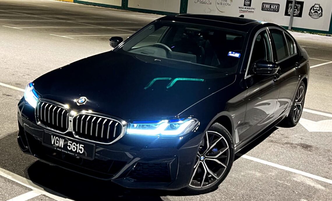 BMW 530i dijual pada harga bermula dari RM368,112 sebuah