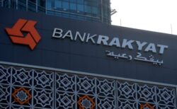 Rakyat urus bank BANK RAKYAT