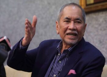 WAN JUNAIDI TUANKU JAAFAR