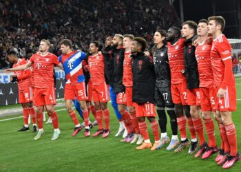 BAYERN Munich melangkah ke suku akhir Liga Juara-Juara selepas menyingkirkan PSG.