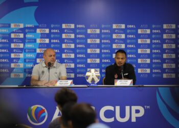 BOJAN Hodak dalam sidang akhbar menjelang perlawanan Piala AFC hari ini. - IHSAN KL CITY