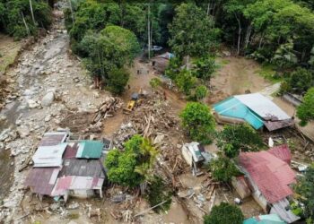 KEADAAN Chalet Salak Denai yang mengalami kerosakan teruk dalam kejadian kepala air di Yan, Kedah, 18 Ogos lalu.