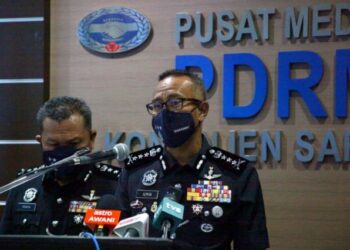 DATUK MOHD AZMAN AHMAD SAPRI