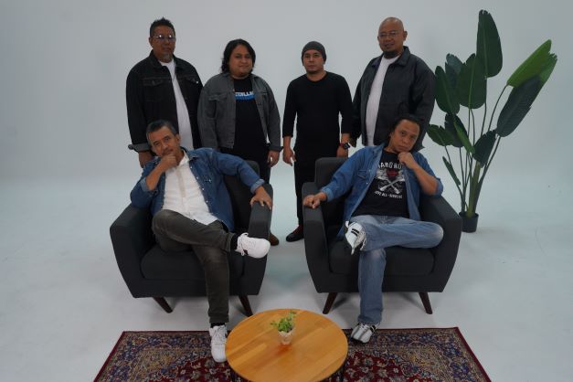 “Tak kejar glamor, minat muzik itu lebih penting”- D’otaiboyz