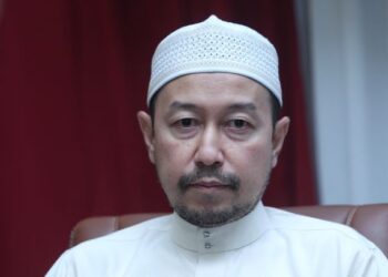 DR. LUQMAN ABDULLAH
