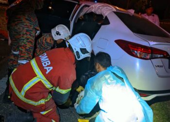 KEADAAN kenderaan yang terlibat kemalangan meragut dua nyawa  berhampiran Plaza Tol Lima Kedai, Iskandar Puteri, Johor.