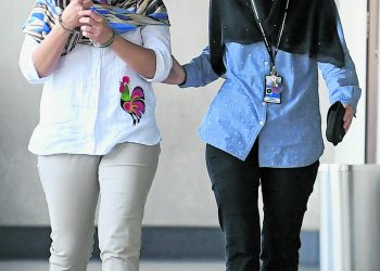 DATUK Maimunah (kiri) yang juga dikenali sebagai Tran Thi Mai dihadapkan ke Mahkamah Sesyen Kuala Lumpur atas tuduhan rasuah melibatkan Maritim Malaysia sebelum ini.