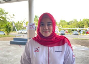 DAYANG NOORAZAH
AWANG SOHOR