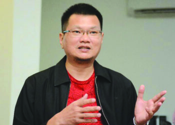 Dr LEE KUOK TIUNG