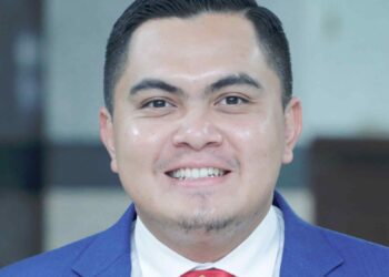 DR. MUHAMAD AKMAL SALEH