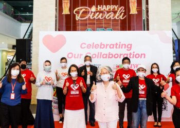 KERJASAMA dengan Jaya Grocer membuka ruang lebih besar untuk FFS menyampaikan khidmat kepada masyarakat. - Ihsan FFS dan Jaya Grocer