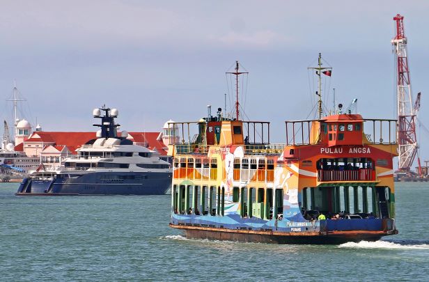 Pusat Perlu Salur Peruntukan Pastikan Feri Ikonik Warisan Terus Operasi