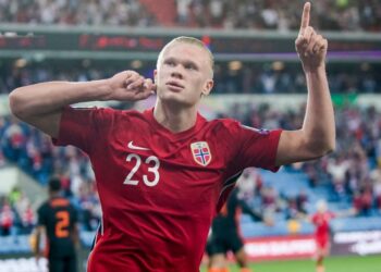 MANCHESTER City mendatangkan fisioterapi khas untuk memantau Erling Haaland ketika menyarung jersi Norway.