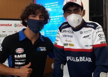 HASFIZH Syahrin Abdullah sempat melawat pasukan Aspar Team selepas sesi latihan bebas Grand Prix Styria di Spielberg, Austria semalam. - IHSAN ASPAR TEAM