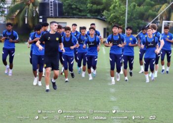 PASUKAN negara yakin mampu memberikan persembahan terbaik apabila berdepan Laos dalam aksi pembukaan Sukan SEA malam ini biarpun hanya tiba di Phnom Penh semalam. – IHSAN FAM