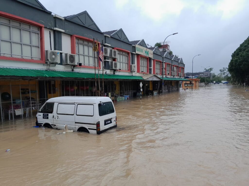 Jumlah mangsa banjir di Johor semakin meningkat 2 IMG 20230303 WA0159