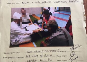 SIJIL nikah yang ditunjukkan oleh salah seorang ejen baru-baru ini.