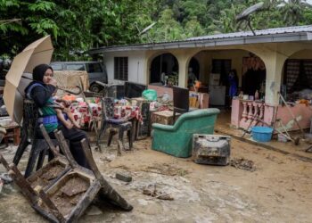 PENULIS berpendapat sudah tiba masanya cadangan-cadangan dalam persidangan melibatkan universiti dan agensi-agensi berkaitan dilaksanakan sebagai satu dasar untuk menangani bencana alam pada masa hadapan. – UTUSAN/AMIR KHALID